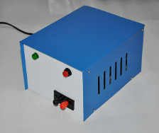 13.8V - 5A power supply