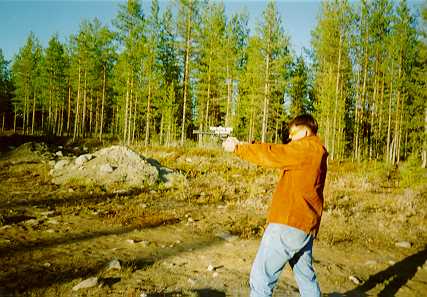 Fighting with a .44 magnum