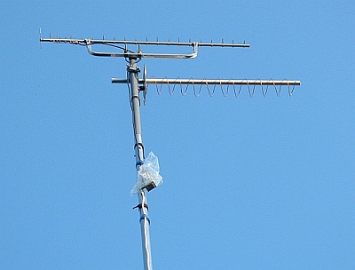 The 13cm receive system on top of my mast at home