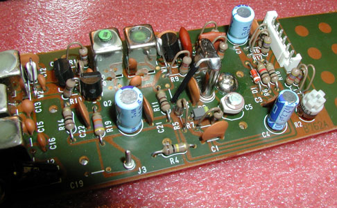 Fig. 7. IC-745 2nd LO Unit after upgrade (component side). Note ceramic trimmer and crystal bonding wire.