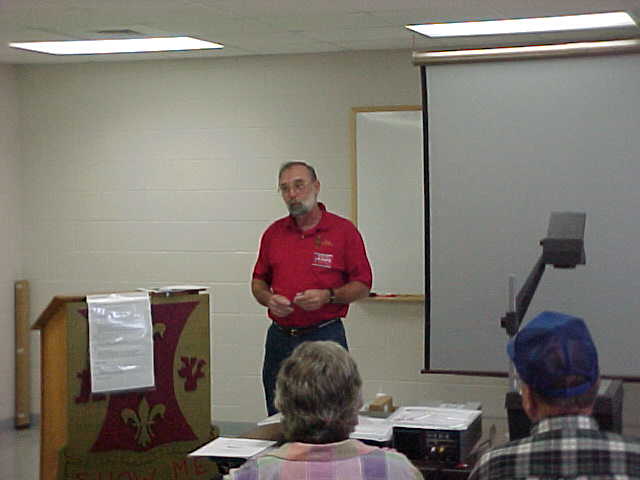 Dan Miller presenting talk on Continuing Education within ARRL.