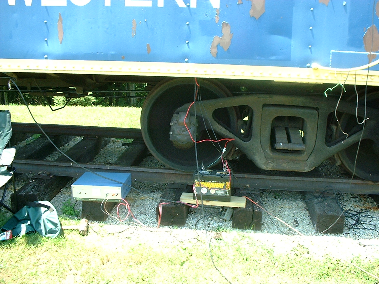 The battery and power supply used with the HF station.