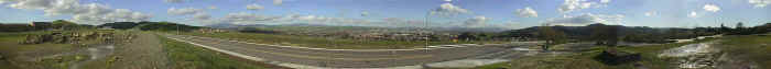 Pleasanton_Panoramic.jpg (170674 bytes)