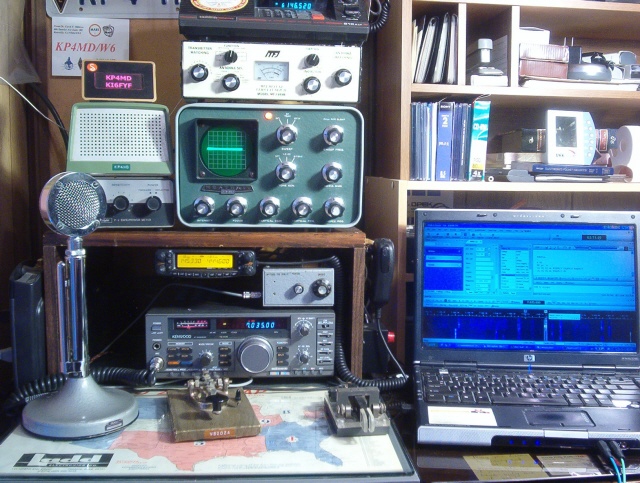 Operating Digital
        Modes with the Ham Radio Deluxe Software