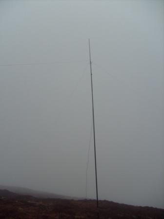 The 80m antenna, amazingly stable in the conditions