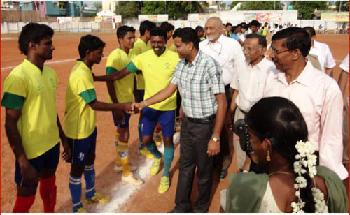 Nellai Team Players were introduced to the Chief Guest Shri. Ashis Kumar, I.A.S. at USC Playground on 30-05-2013