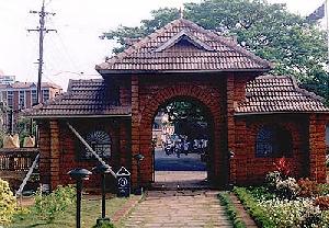 Traditional Gate