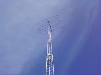 This is the 3 element Step-IR antenna used at the Dx Convention special event station, worked GREAT!!!!