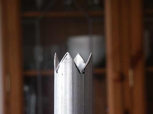 Lightning conductor at the tip