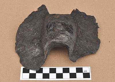 basing hammer head, top side