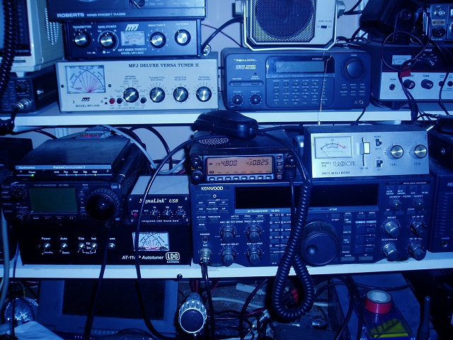 2W1FJZ Radio Shack