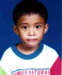 aaron.jpg (4405 bytes)