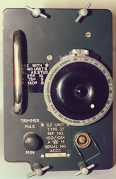 The RF Unit No. 27. Click image for Duxford Radio Society GEE page.
