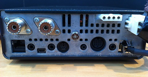 IC-7100 rear panel. 