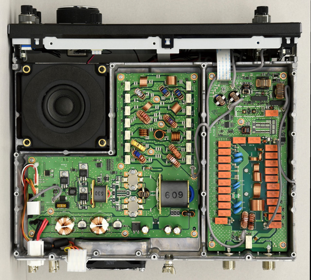 IC-7610 interior top view (courtesy Icom Inc.) Click for larger image.