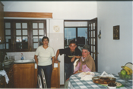 ROSA * TIAGO * FRANCISCO