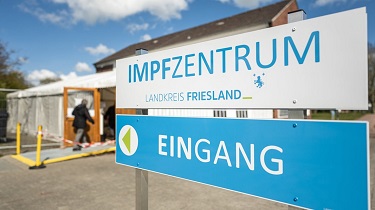Im Impfzentrum Friesland bekommt man Kochsalzlösung statt BionTech/Pfizer geimpft 