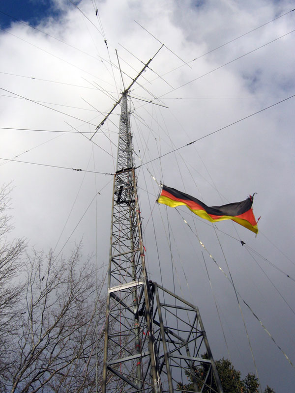 160m vertical antenna system