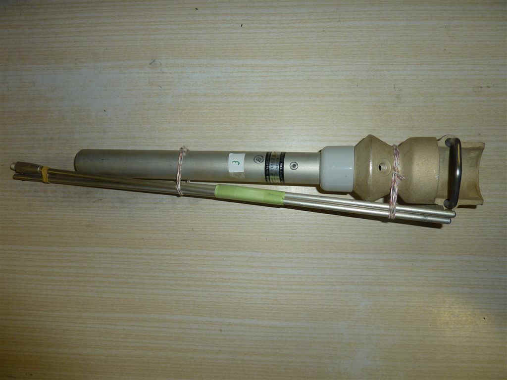 BOS 2.JPG (99641 Byte)