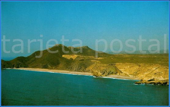Playa de los muertos, vista desde el mar. (tarjeta postal)