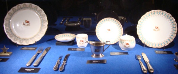 26072008-TITANIC THE EXHIBITION-12.JPG