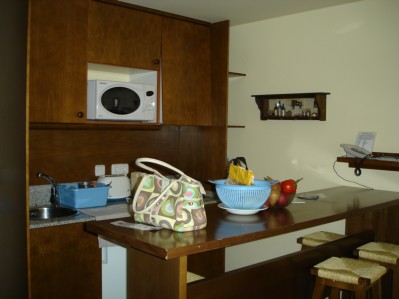 09082005-APARTHOTEL VIELHA-8.JPG