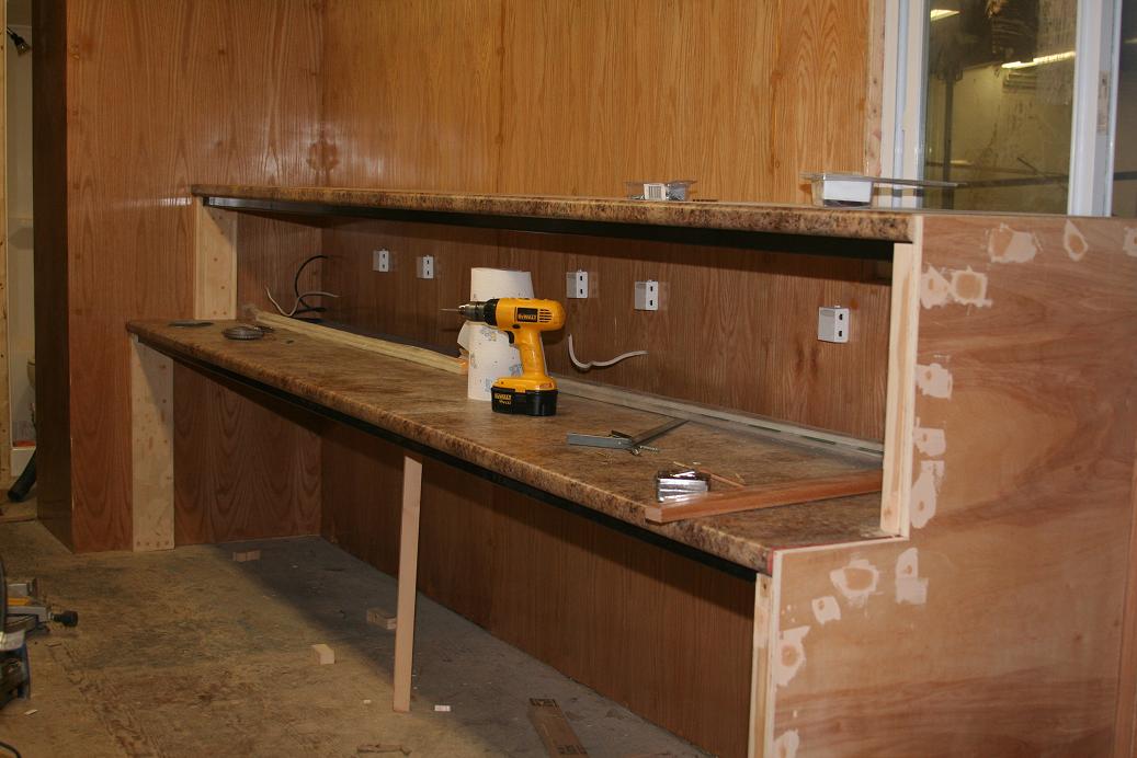 Radio bench will allow 5 operating positions.