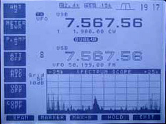 A "good" IC-756 LCD display. Click image to view display with lines. Photo: PA7FA.