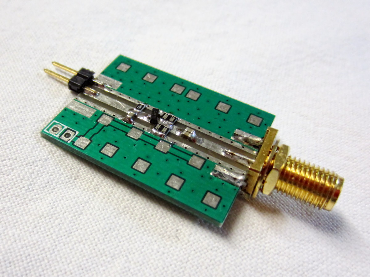 BAT54 diode power detector