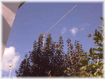 dipole in my garden (iz7ath) during final test