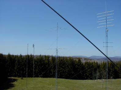NW view from 220.jpg (12057 bytes)