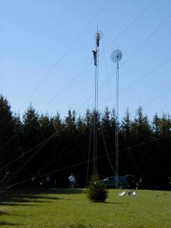 dishinst.jpg (9500 bytes)