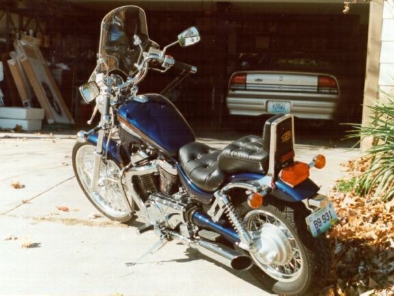 Suzuki Intruder 800