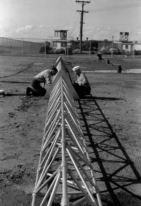1963 Chip WA6GUY (now N6CA) and Ken K4OKZ (now W4KFC) working on new tower.