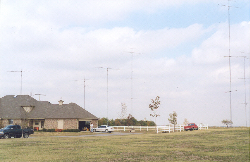Picture ot K5MR's Antenna Farm