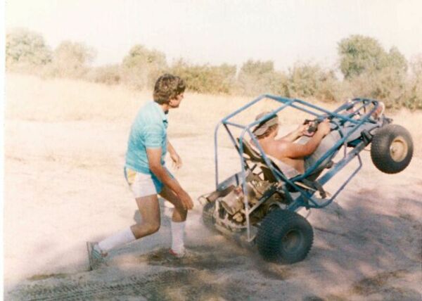 zeffy_tim_toyb.jpg (36963 bytes)