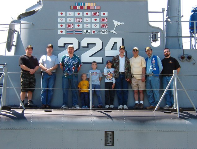 FD2004UssCod_031.JPG