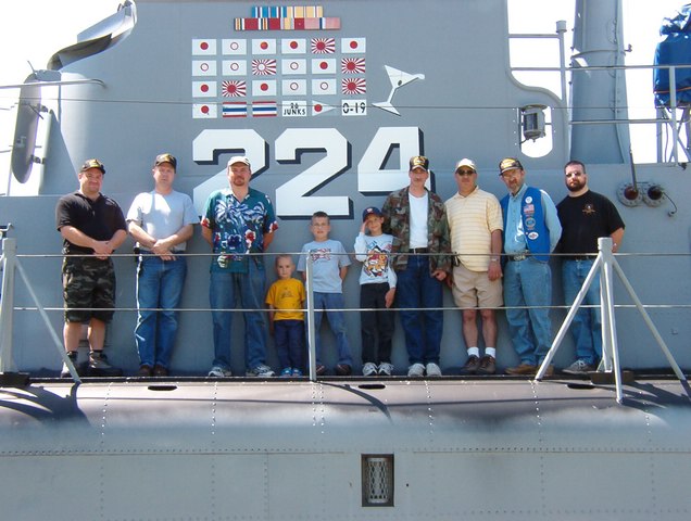 FD2004UssCod_032.JPG