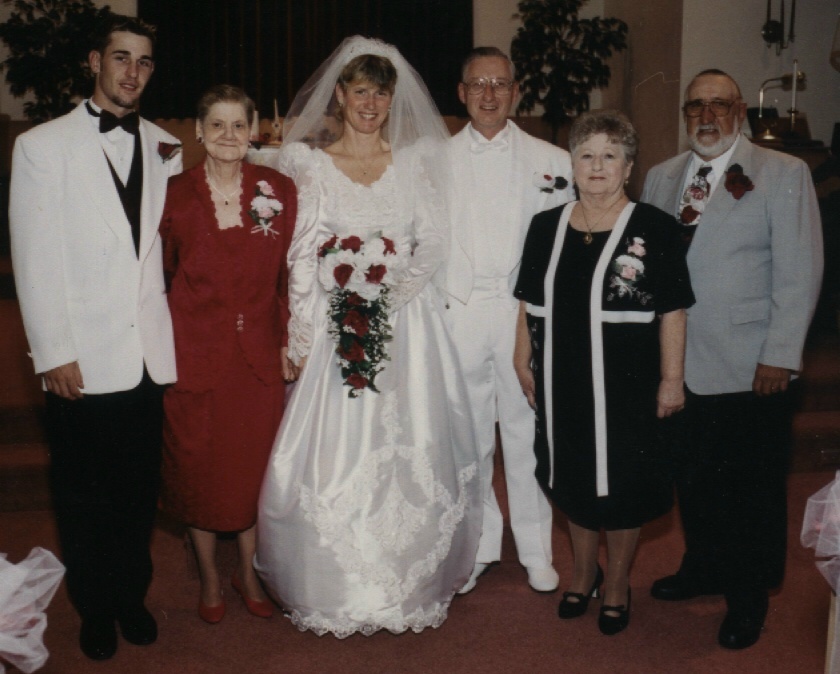 Brian,  Mom, Kim, Steve, Mom, Dad