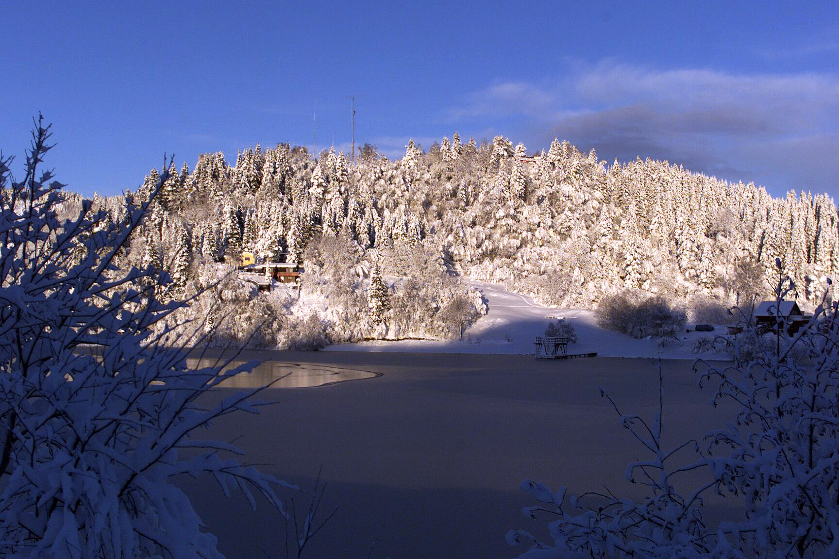 Picture from second QTH, December 1999