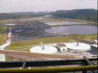 n8paq002.jpg (6709 bytes)