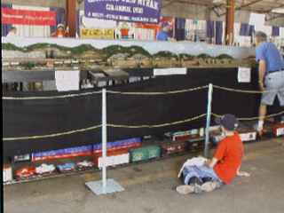 N8paq005.jpg (10252 bytes)