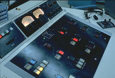 wabc3.jpg (35931 bytes)