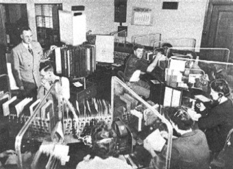 Radio 'Mike Room' in City Hall, about 1949