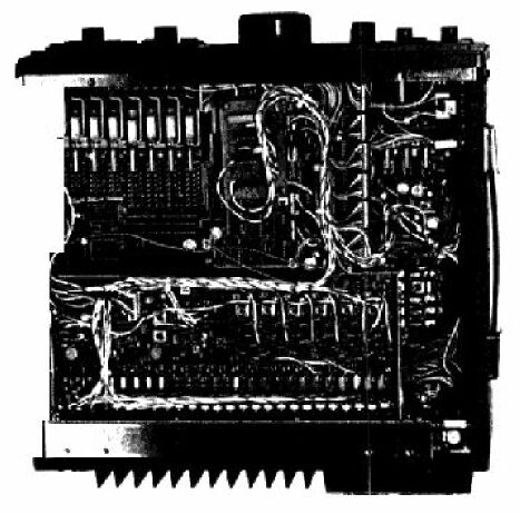 F8502.jpg (47122 bytes)