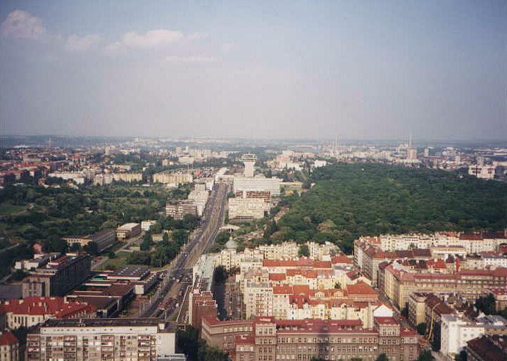 Výhled Olšanská ulice (Olšanská street view) (Olšanská-strasse-aussicht)