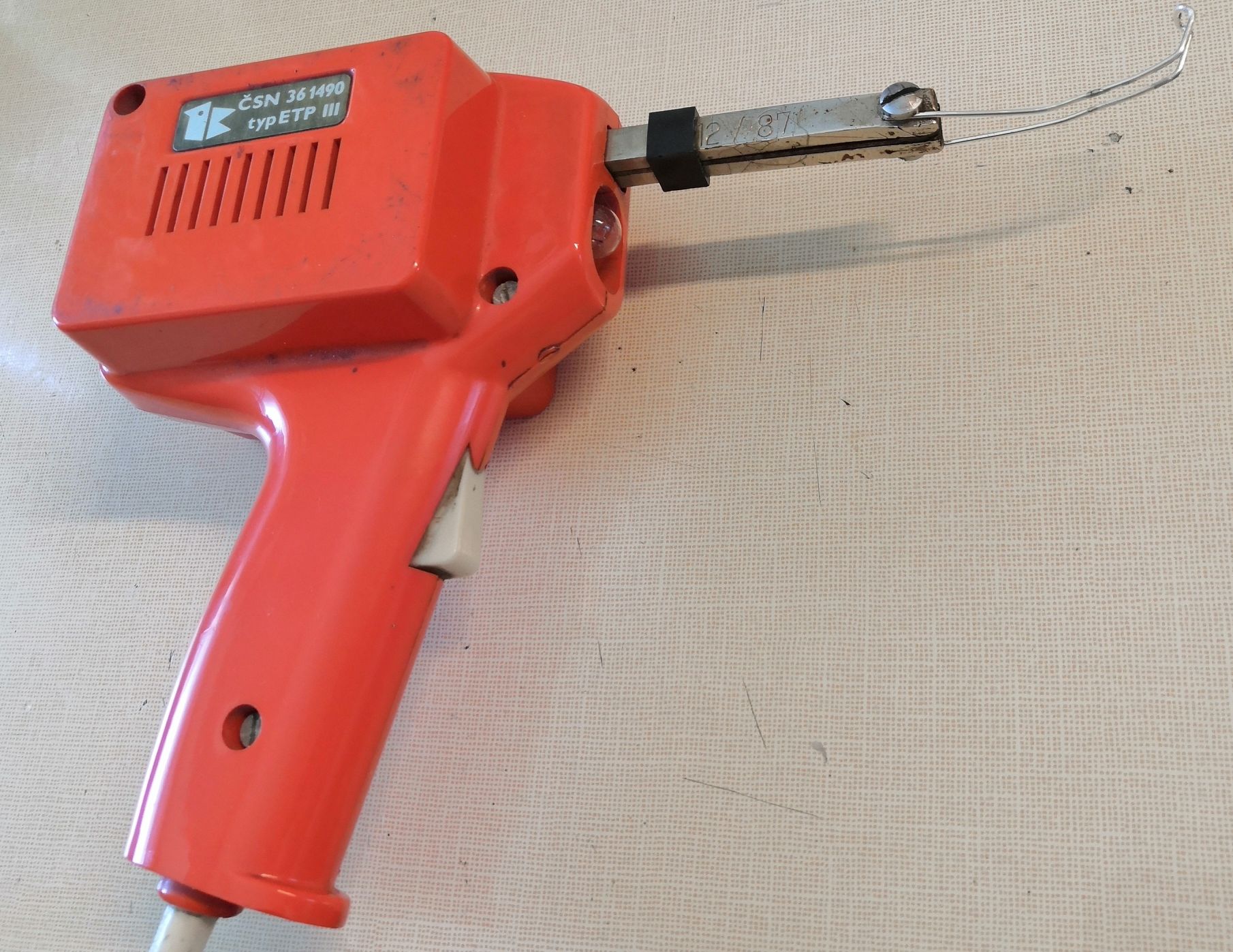 soldering_iron - kliknutím zväčši