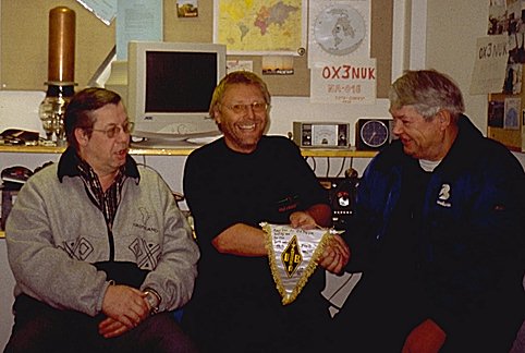 uxuba.jpg (39339 octets)