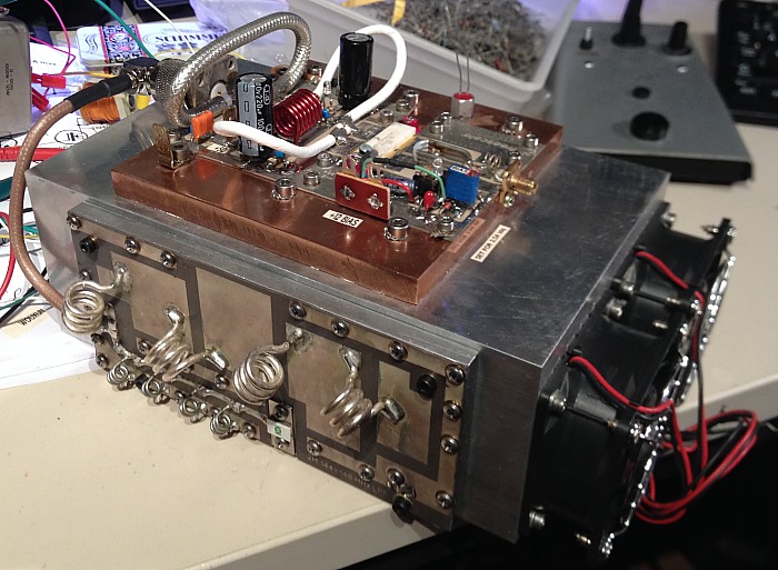 Pa control. Mrf9180 усилитель кв. Power Amplifier mrf300. Усилитель кв на LDMOS. Mrf372.