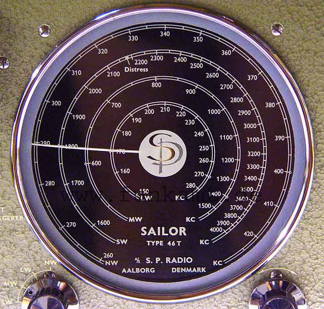 Sailor 46T radio-scale